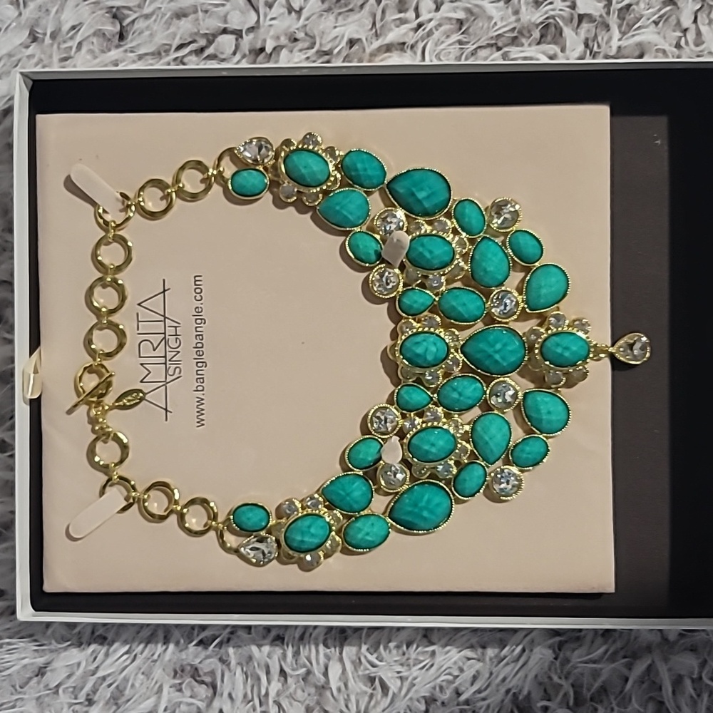 Amrita Singh Gold and Green Statement Necklace -NEW - Picture 5 of 5